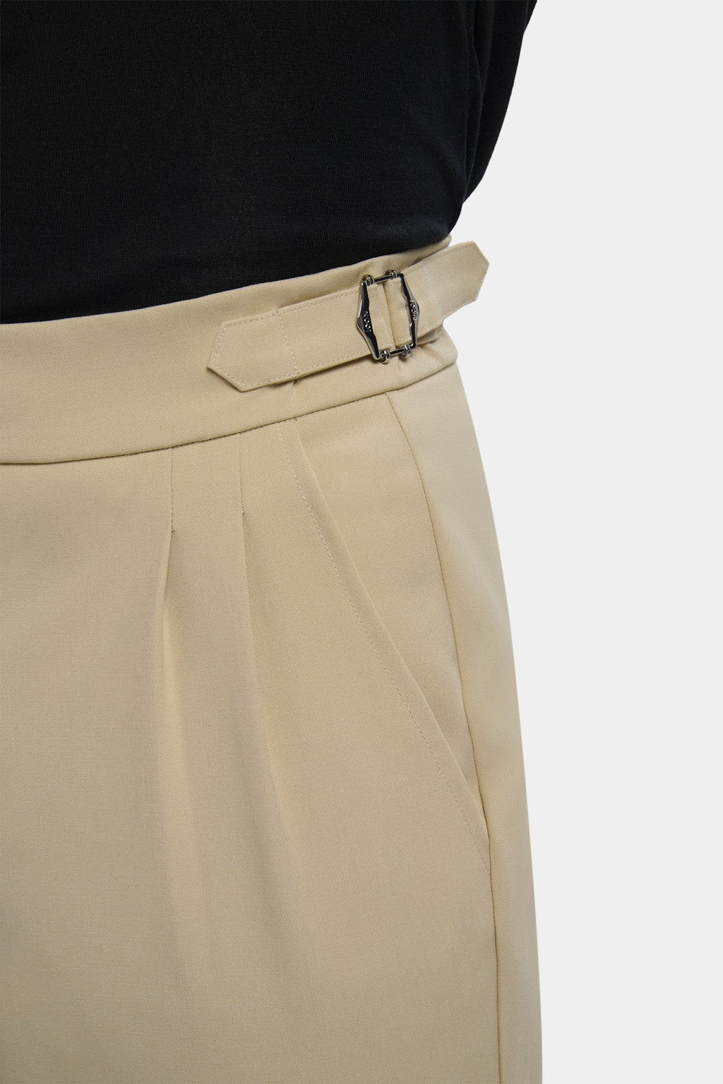 PANTALONES ESTRECHOS