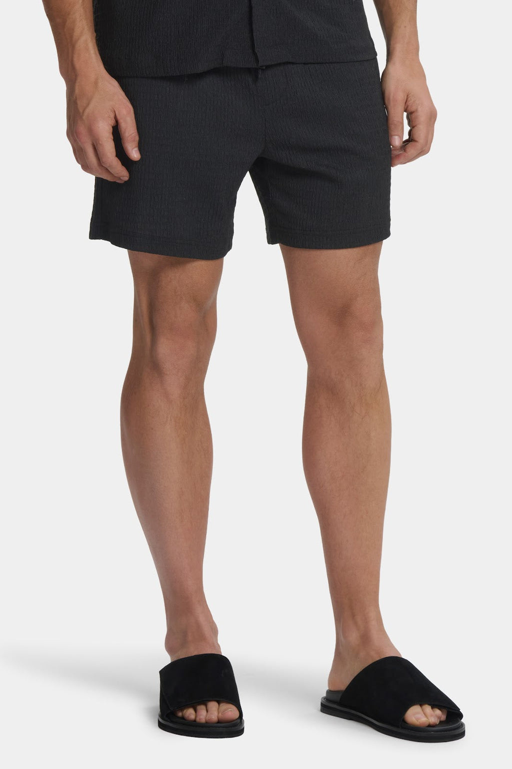PANTALON CORTO