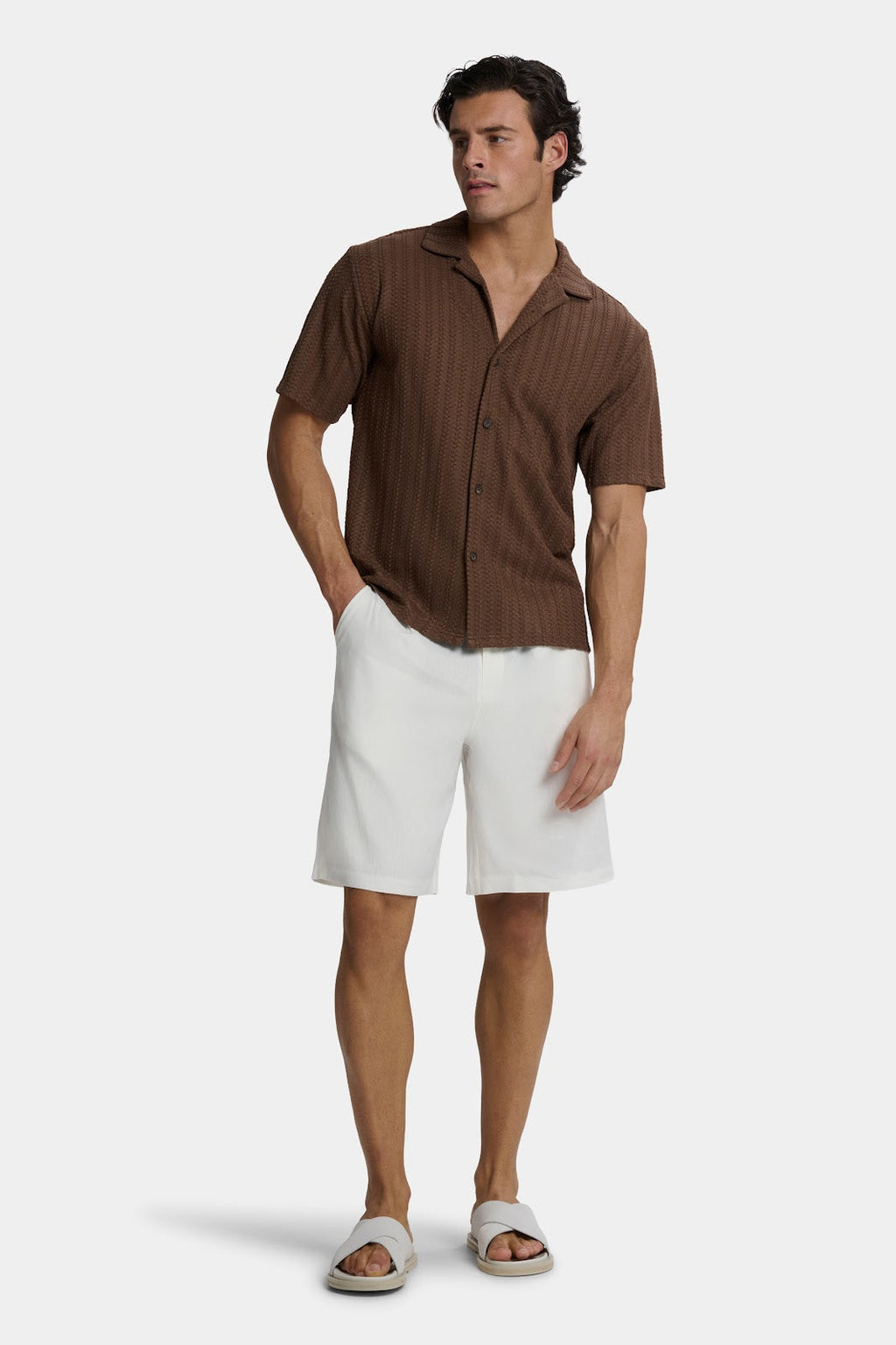 CAMISA CORTE RECTO ENTALLADA