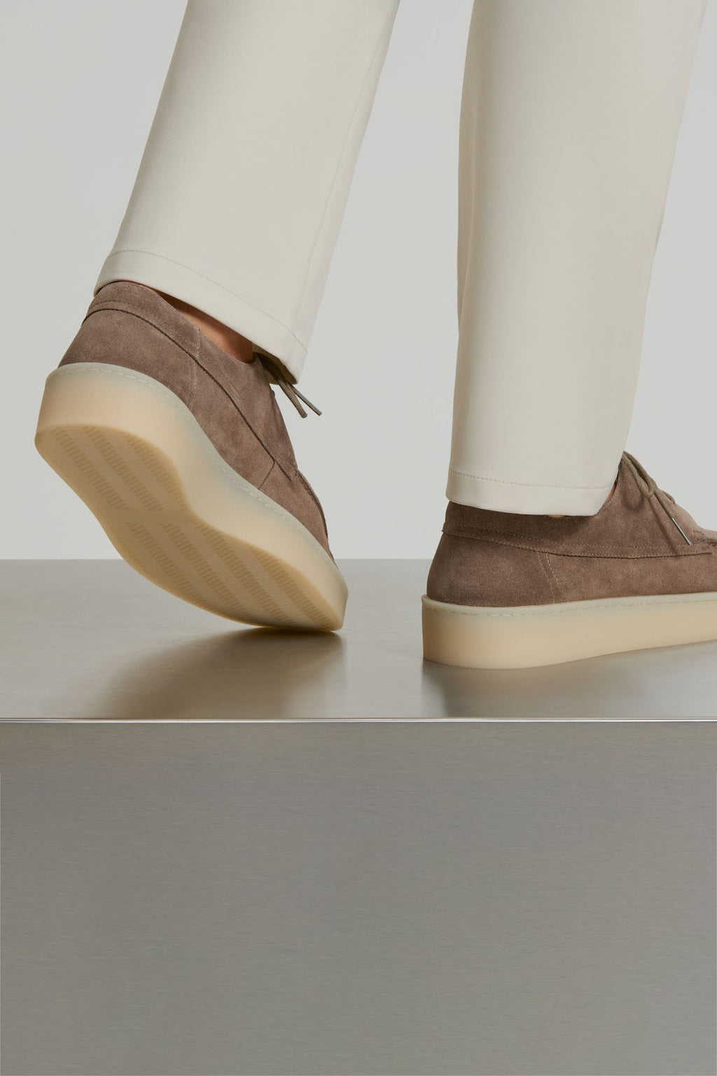 MOCASIN CON CORDONES