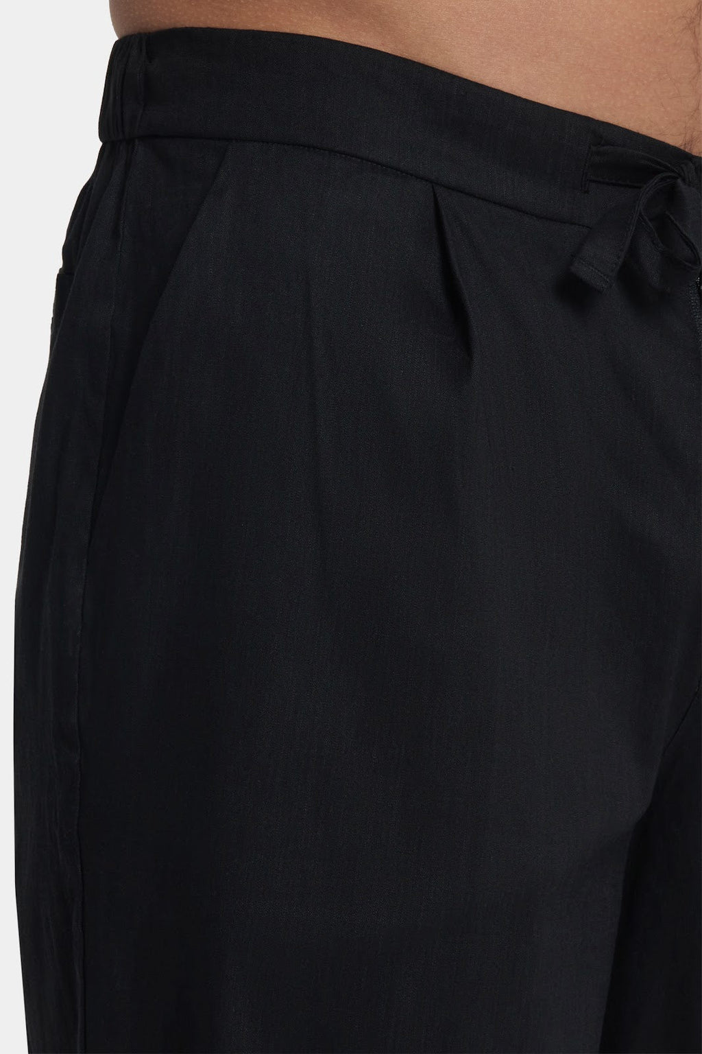 LOS PANTALONES CORTOS DE LINO