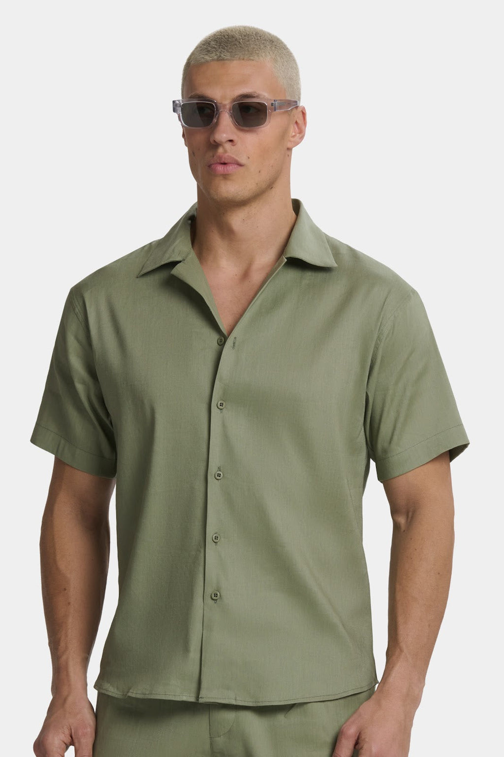 CAMISA DE LINO DE MANGA CORTA