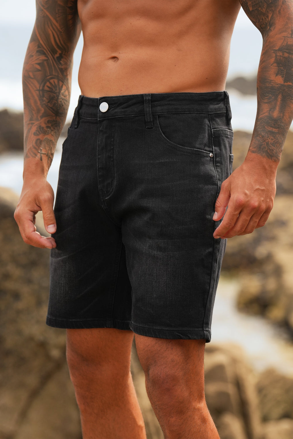 LOS PANTALONES CORTOS
