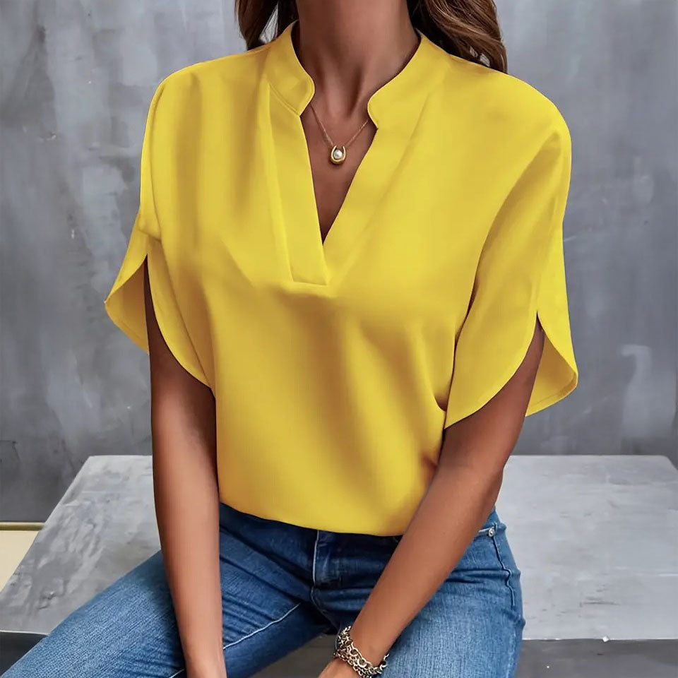 Blusa con cuello en V y drapeado
