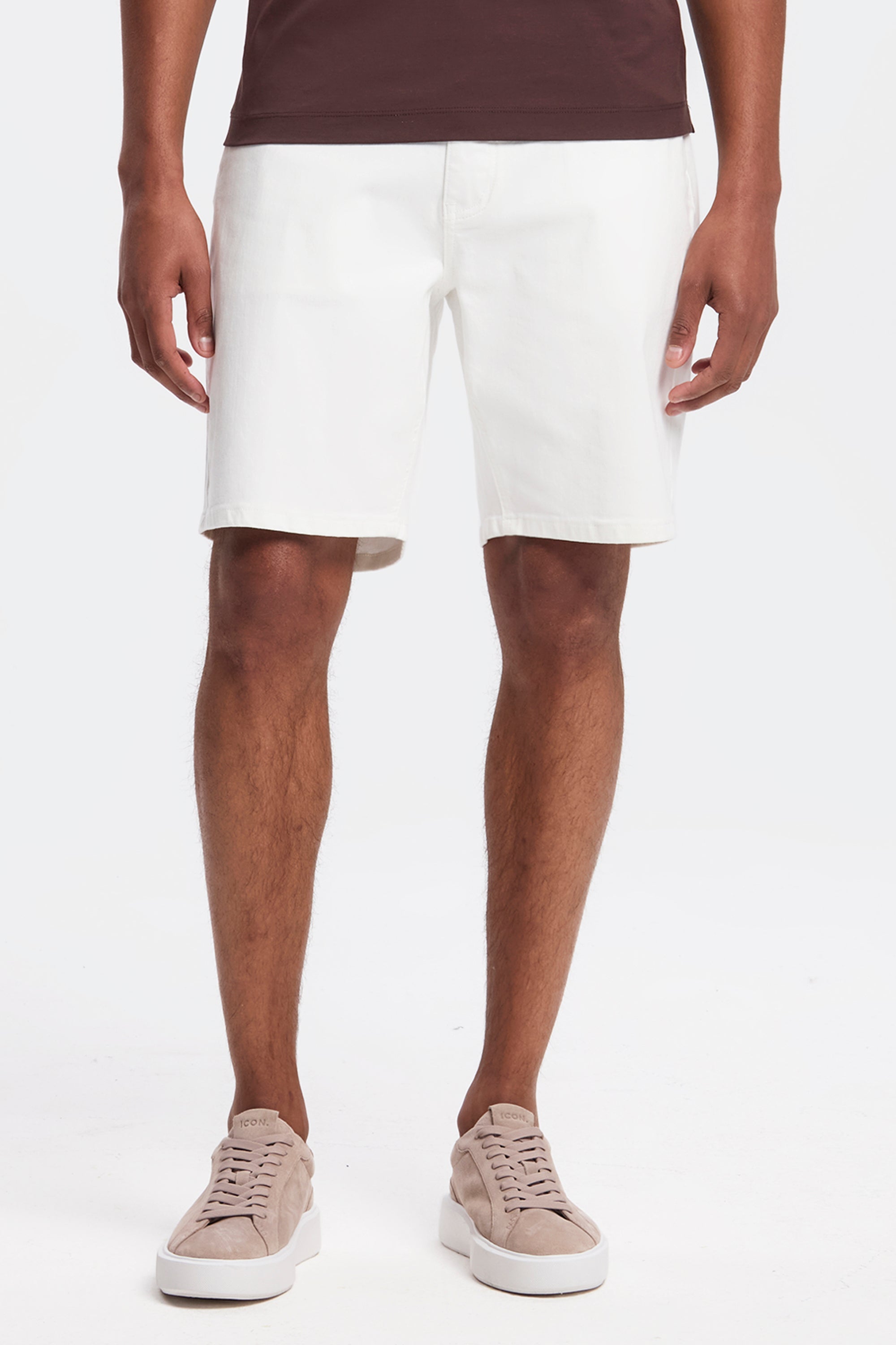 LOS PANTALONES CORTOS